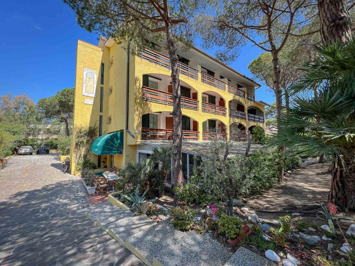 Hotel Meridiana Marina di Campo Exteriér fotografie